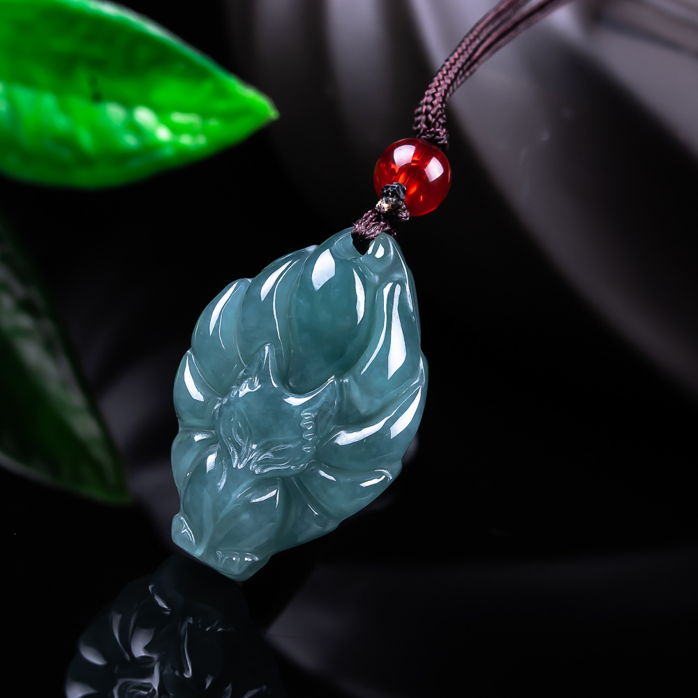 Women Accessories To Gift - Kalung Liontin Rubah Giok Burma Alami