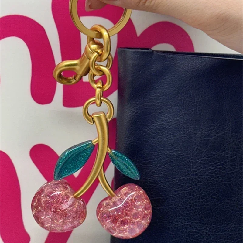 Gantungan Kunci Ceri Mode Lion - Women'S Accessories Coach ulasan dan harga